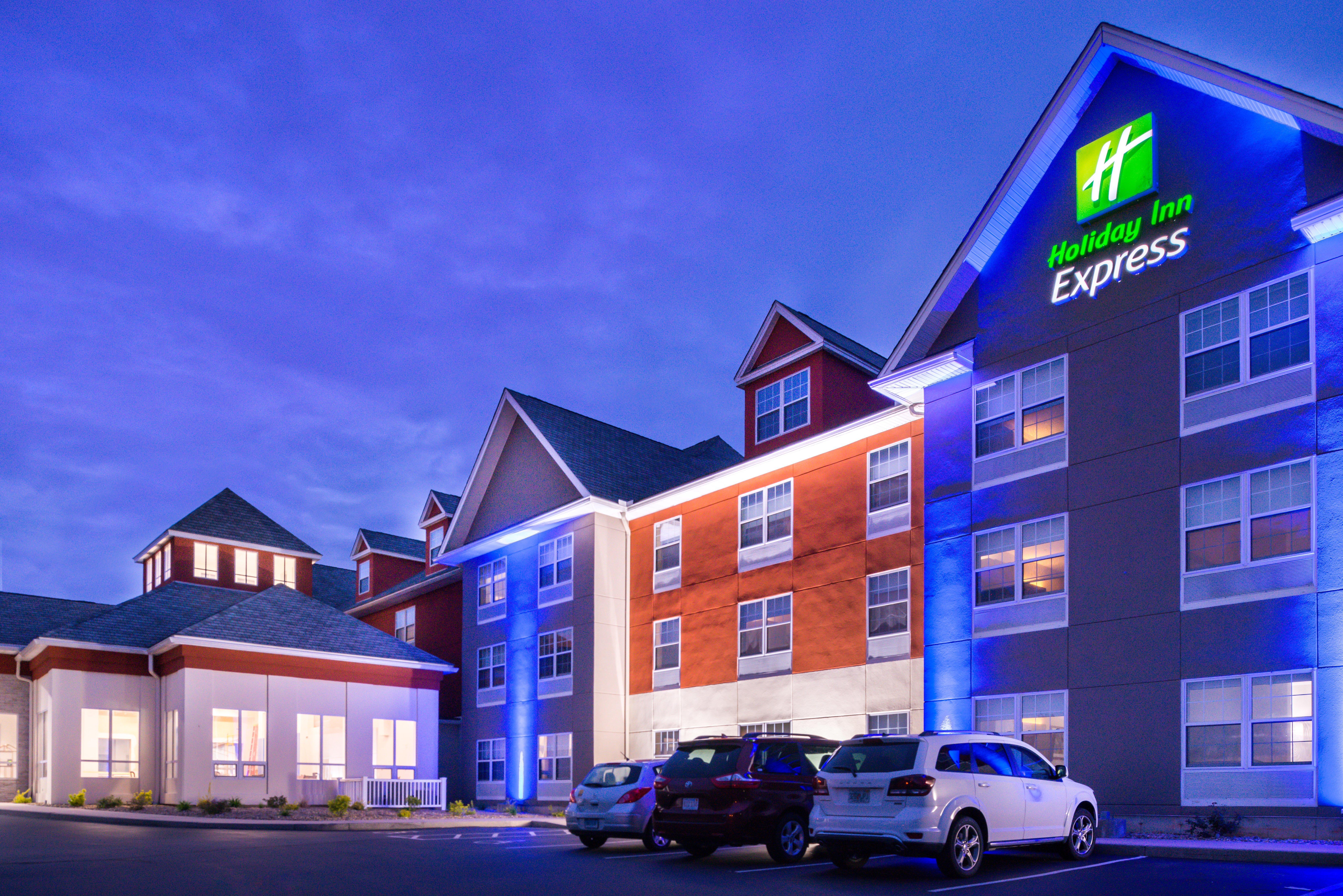 Holiday Inn Express Mystic, An Ihg Hotel Kültér fotó
